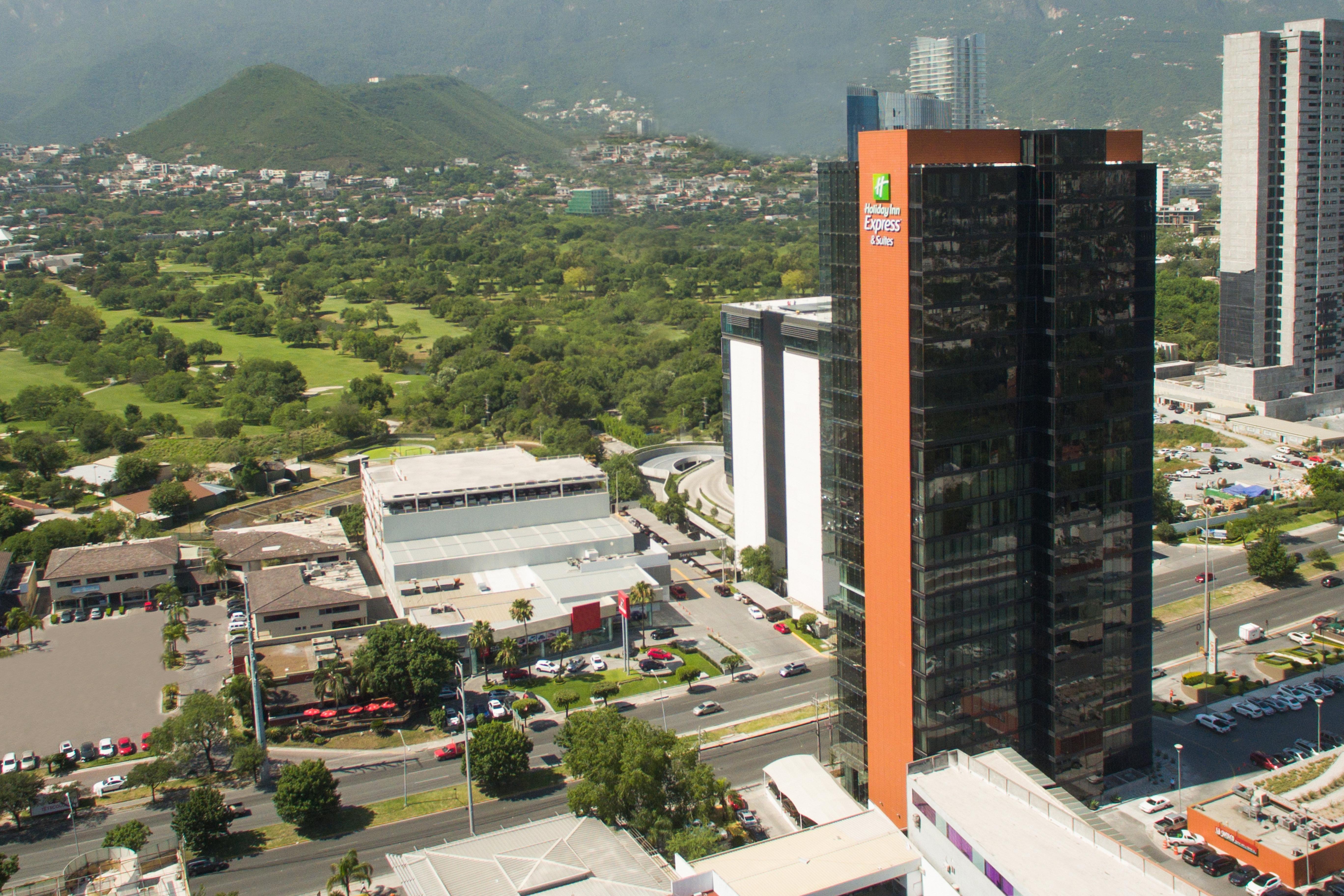 Holiday Inn Express & Suites Monterrey Valle By Ihg San Pedro Garza Garcia Экстерьер фото