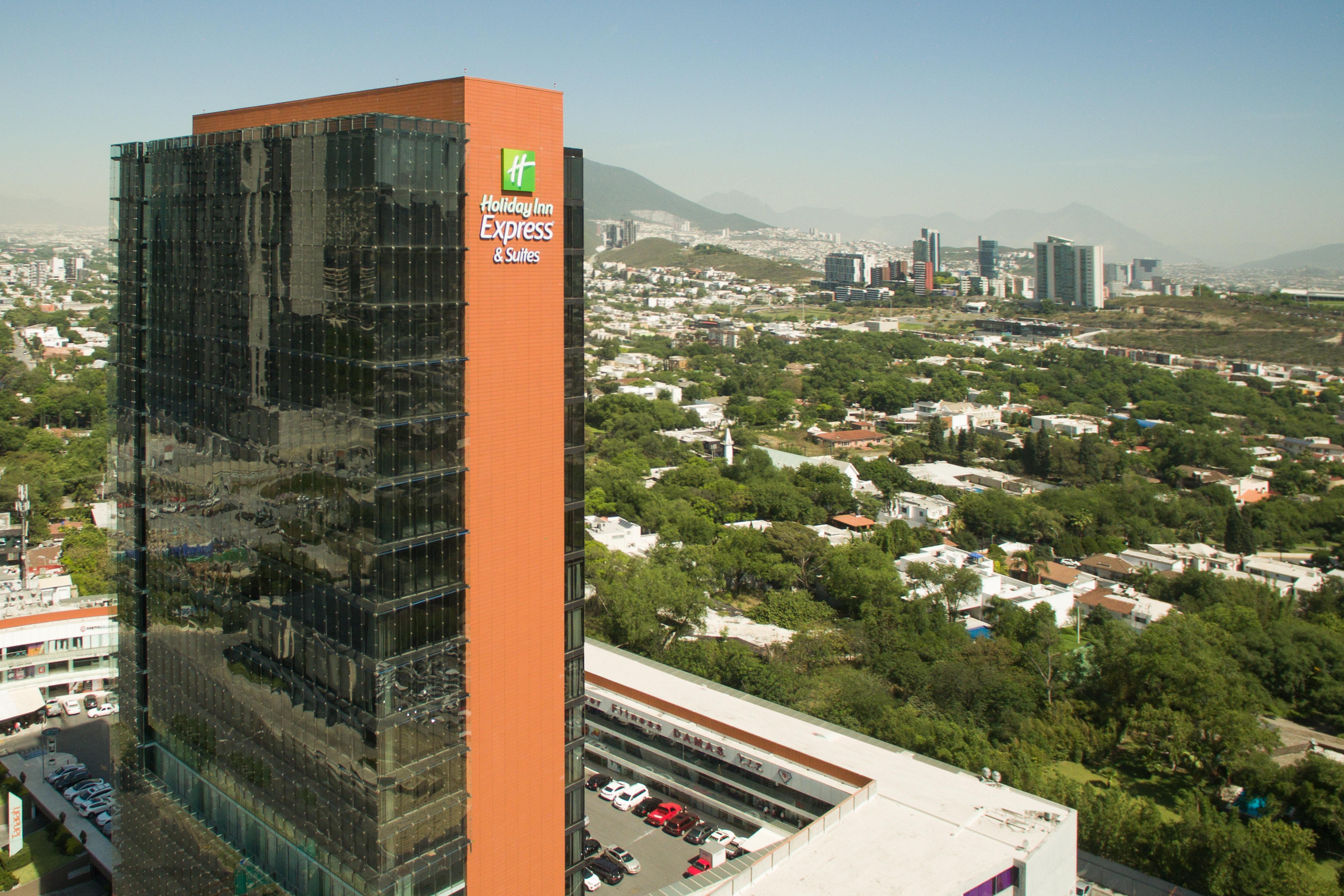 Holiday Inn Express & Suites Monterrey Valle By Ihg San Pedro Garza Garcia Экстерьер фото