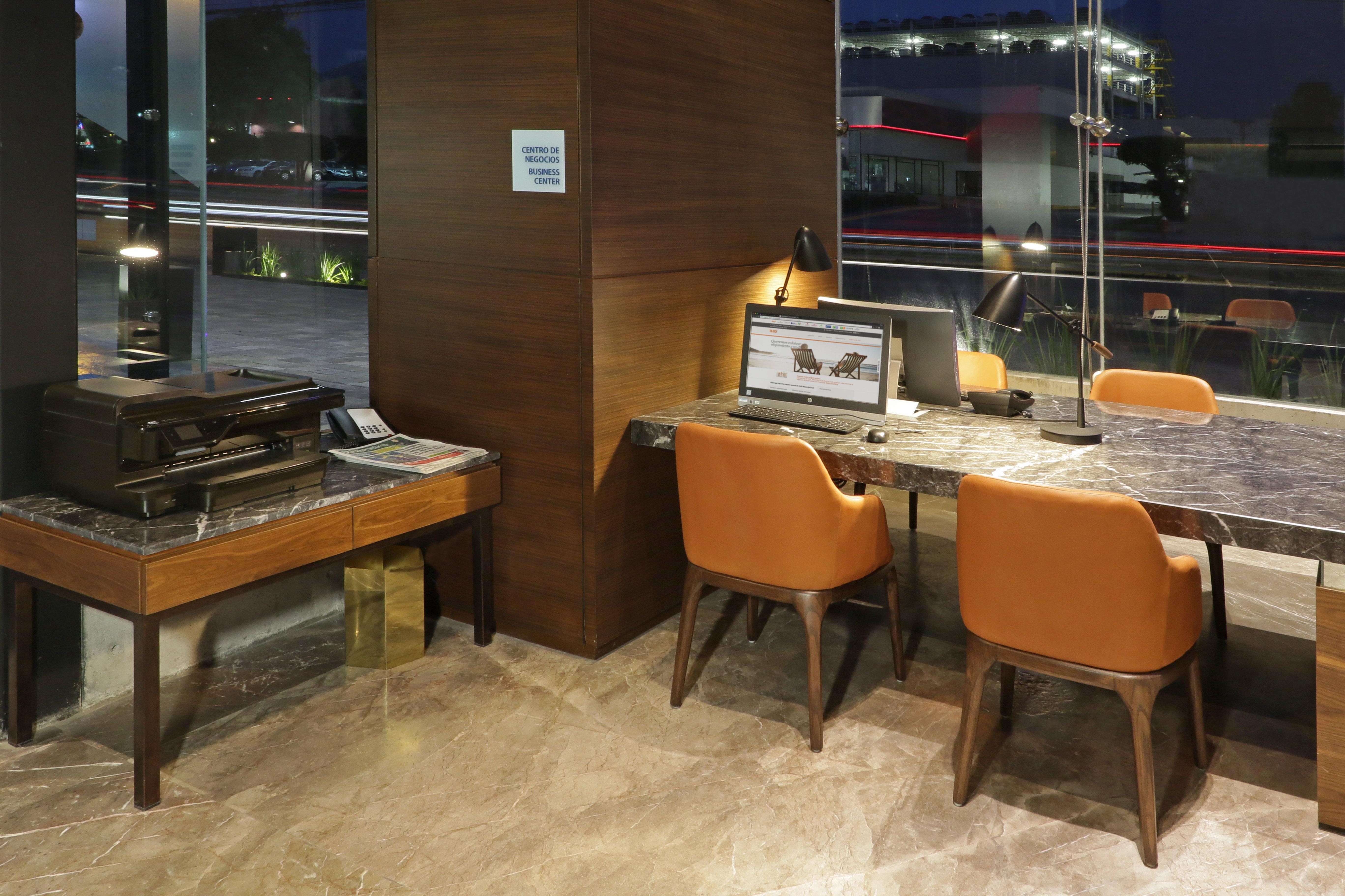 Holiday Inn Express & Suites Monterrey Valle By Ihg San Pedro Garza Garcia Экстерьер фото