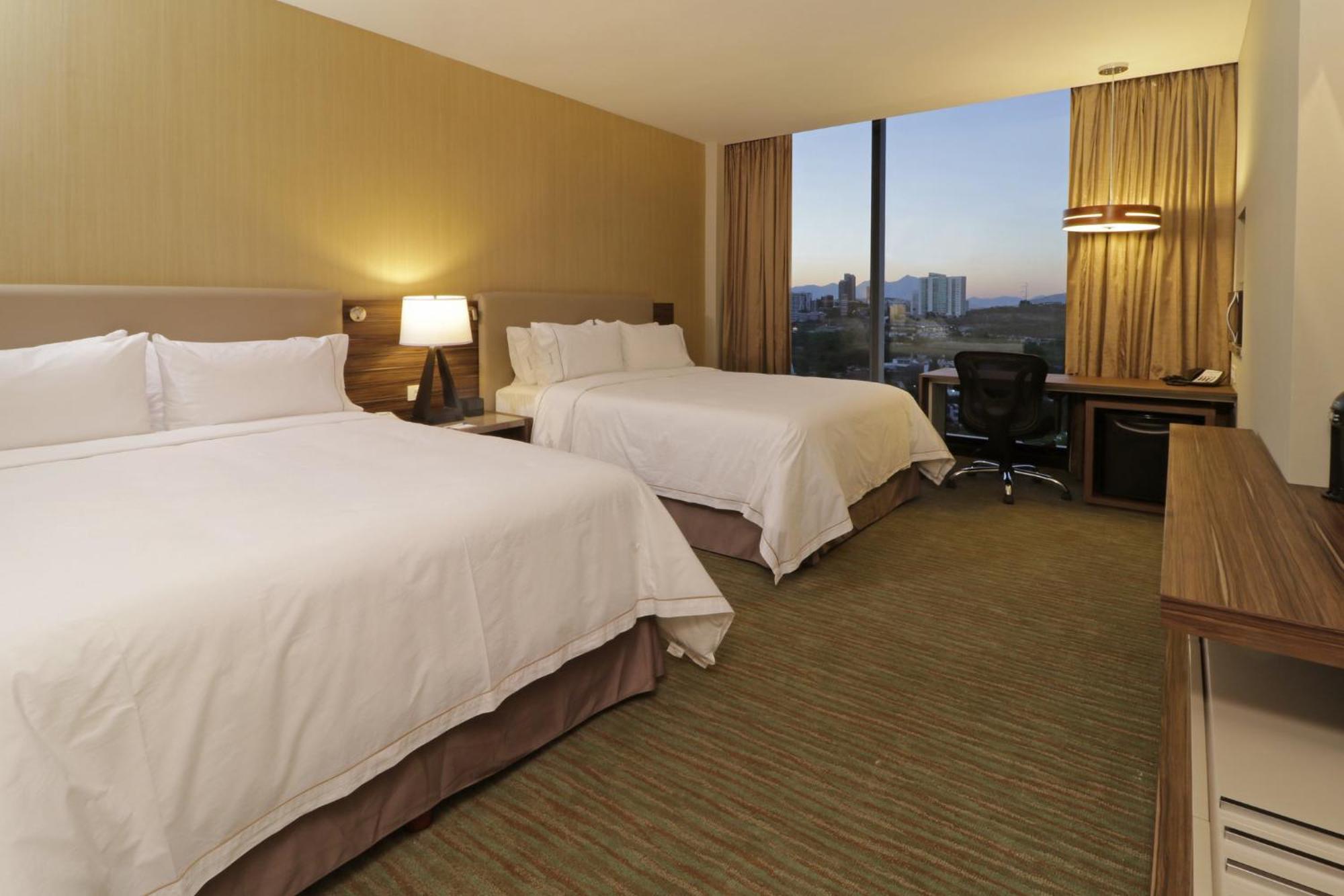 Holiday Inn Express & Suites Monterrey Valle By Ihg San Pedro Garza Garcia Экстерьер фото