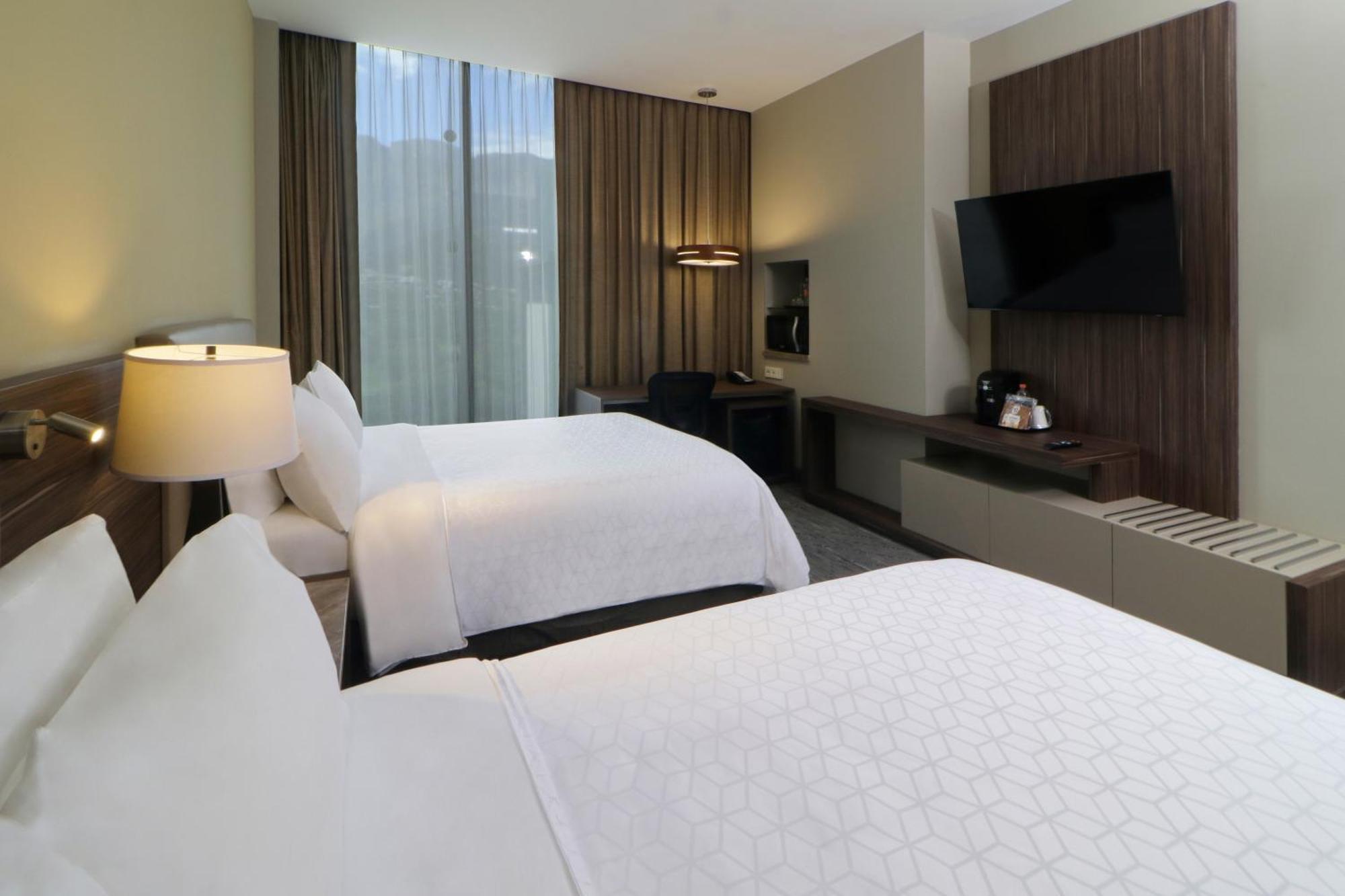 Holiday Inn Express & Suites Monterrey Valle By Ihg San Pedro Garza Garcia Экстерьер фото